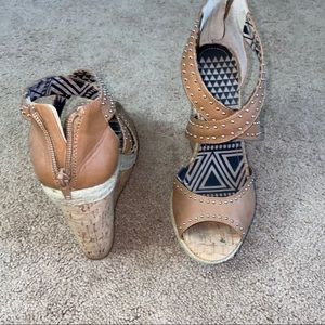Wedge sandals
